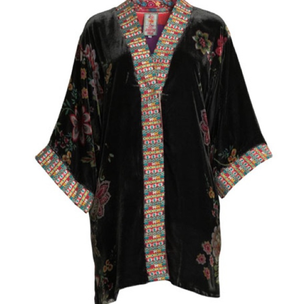 Johnny Was Vashti printed reversible Kimono jacket.
